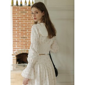 Cest_Floral lace puff sleeve shirt