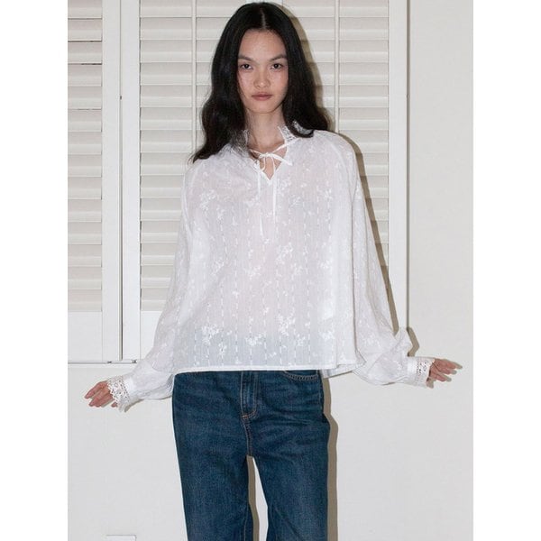 레이스 칼라 블라우스 - 화이트