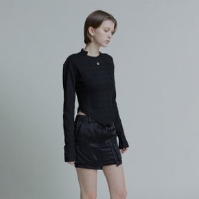 GAUDI Neck Point Embroidered Unbalance Hem Top__Black