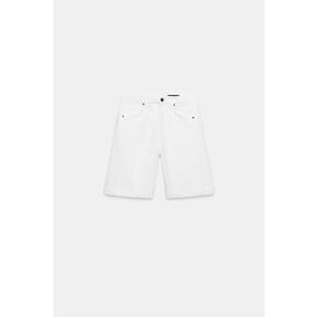 릴렉스핏 화이트 데님 버뮤다 팬츠 / 4001/240/250 WHITE