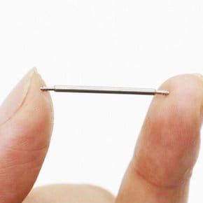 실버 2개입 1.3mm 스프링바 시계줄 연결핀 밴드핀 스트랩 애플워치 갤럭시워치 바늘 수리세트 공구 범용핀