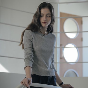노운베러 Ruffle modal blend T-shirt_Gray