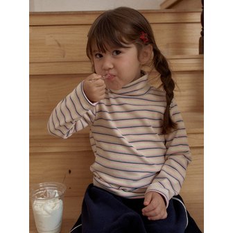 메론스위치 크림치즈 스트라이프 폴라티