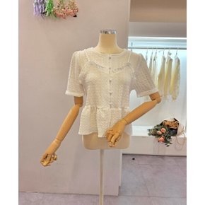 대구백화점클리지로맨틱 펀칭 레이스 퍼프 블라우스(CQ5WBL15)