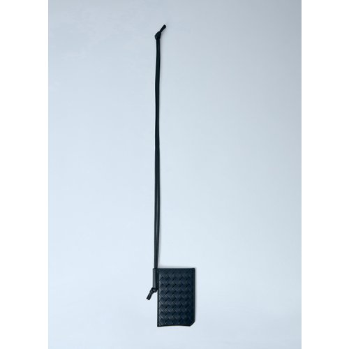 Intrecciato Piccolo Badge Holder