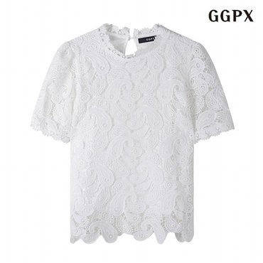 GGPX 정상가:69,000원  페미닌 레이스 펀칭 여성 반팔 블라우스 (GOBBA006D)