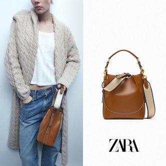  ZARA 자라 다크 탄 탑스티칭 버킷 숄더 백