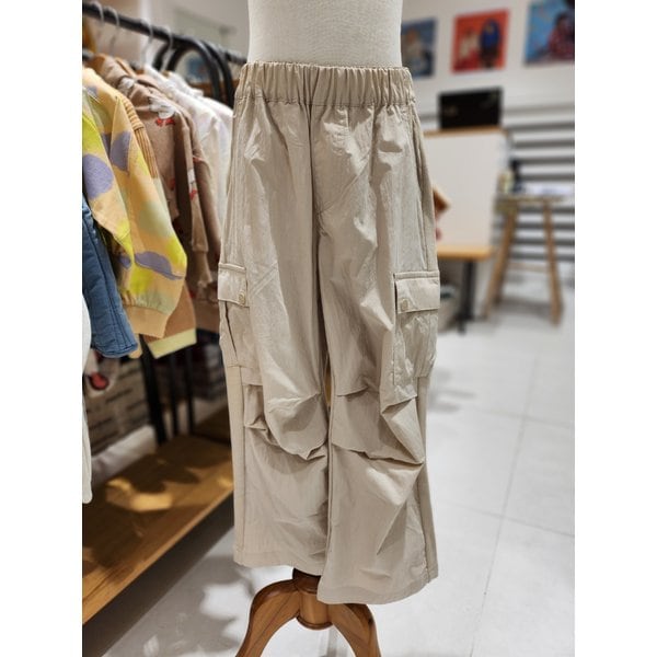 [파주점] 리틀그라운드(BE)마이어나더스토리-나일론코튼카고팬츠 7511G33402