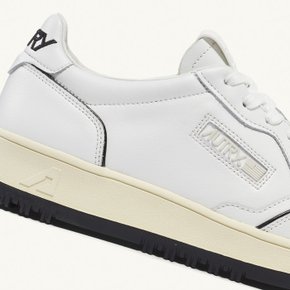 AUTRY SNEAKERS 오트리 골프 스니커즈  블랙 GOLF SNEAKERS AG (LEATHER/LEATHER) BLACK AG01