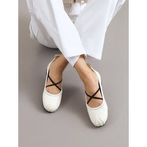 CAT TOE FLAT SHOES 캣토 플랫  23S08IV