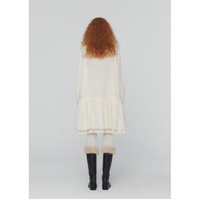 아모멘토 24FW SHEER NECK FRILL DRESS (2COLORS)