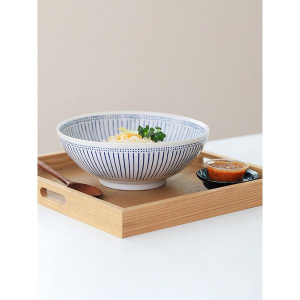 확대된 대표 Main Image