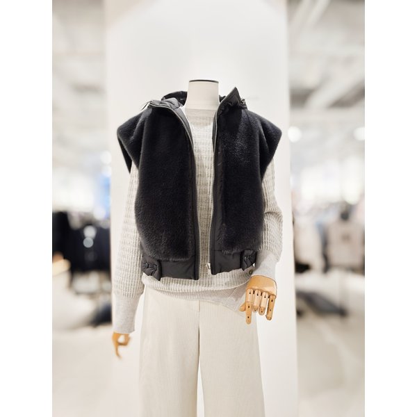 [파주점] [더아이잗컬렉션]페이크 퍼 패딩 후드 집업 베스트 CRCAFSV51