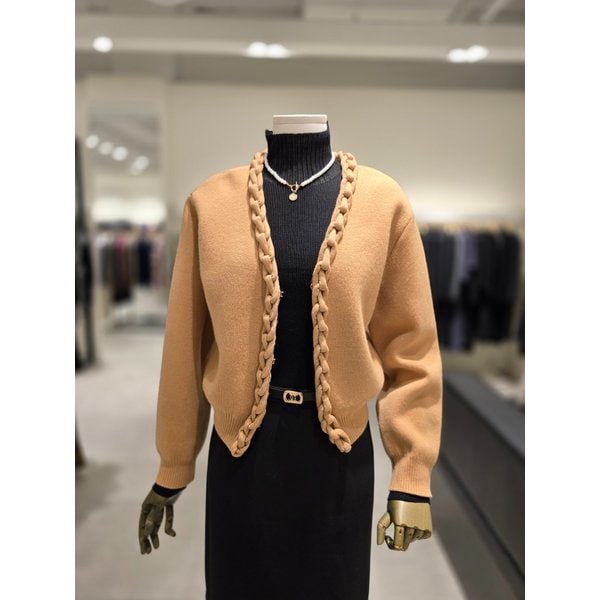 [파주점] 브레이드 디테일 크롭 가디건 JPAA1CD345