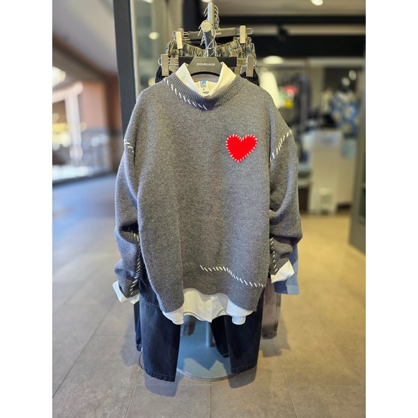 [시흥점] 하트 리얼스티치 세미오버핏 니트(남여공용)/JGZZ51B04GY