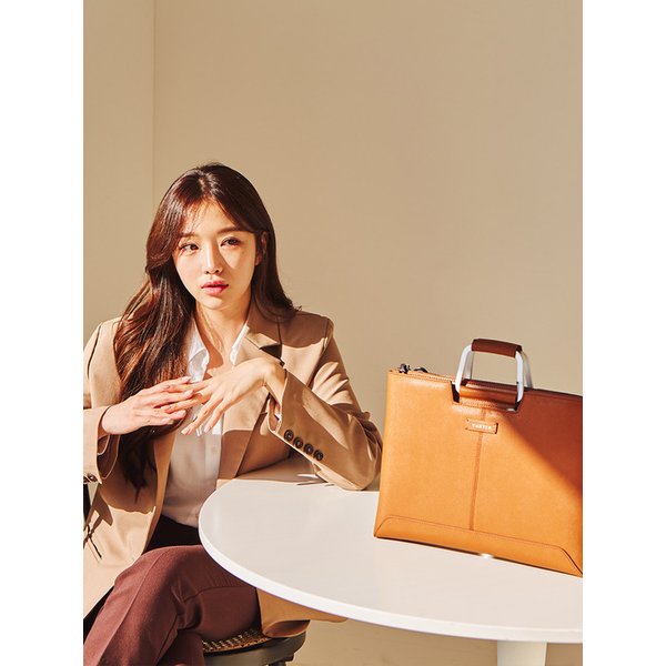 테일러 가죽 서류가방 T11003 탄 2사이즈