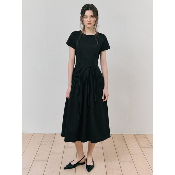 Pintuck Pleats Strap Dress, Black