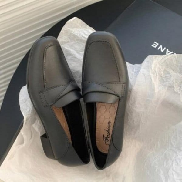 [옷자락] 여성 심플 사각 단화 로퍼