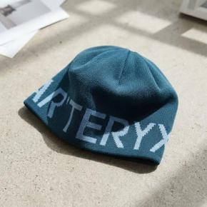 워드 헤드 토크 AEPFU07590 NIB WORD HEAD TOQUE