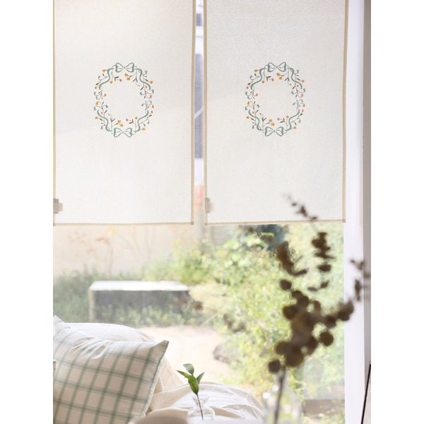 미뇽 자수 가리개커튼