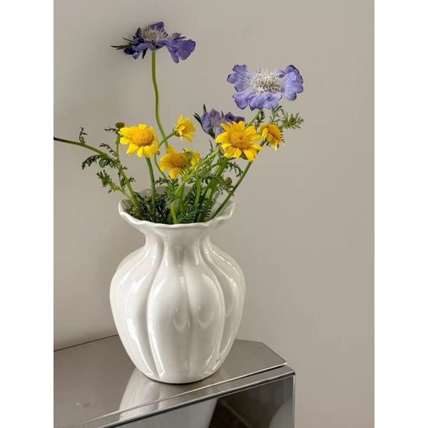 확대된 대표 Main Image