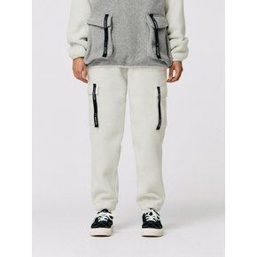 [코엑스몰] 팬츠 LOGO TAPE FLEECE CARGO JOGGER-IVORY