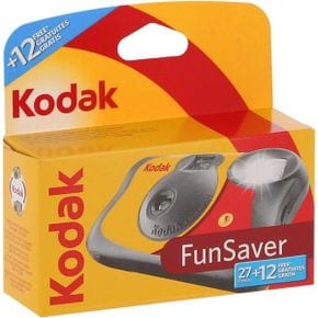 영국 코닥 폴라로이드카메라 Kodak Single Use FunSaver Camera with Flash 27 exposures 12 fre