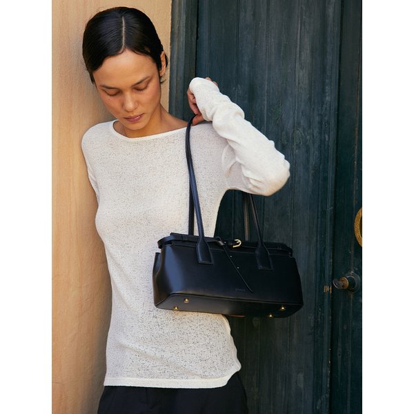 확대된 대표 Main Image