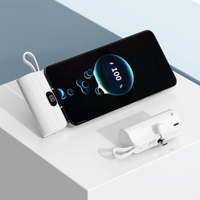 아우라 파워 보조배터리 5000mAh C타입with8핀 일체형 고속충전 AURA-PB5000