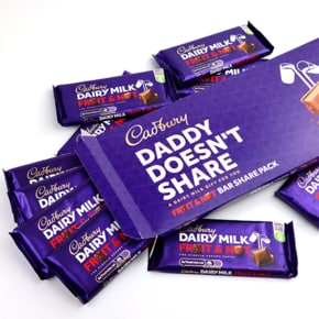 Cadbury 캐드베리 데어리 밀크 데디 더즌트 쉐어 Daddy Doesn`t Share 프루츠 앤 너트 팩 1.1kg