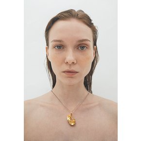 Gold De_Leaf Pendant