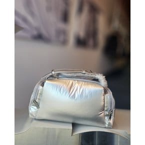 [여주점] GLOSSY PADDED BAG (AQ7ABA04)