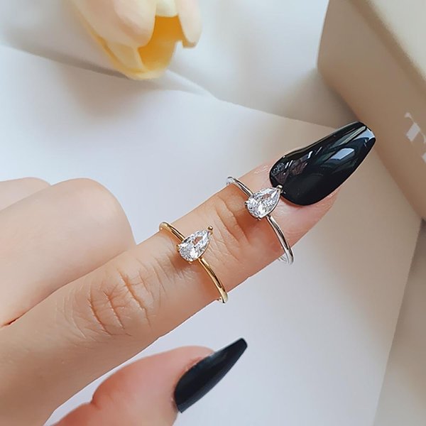 [옷자락] 여자 데일리 데이트룩 물방울 큐빅 포인트 반지