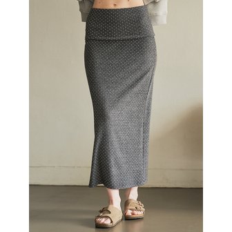 이터널 모먼트 Warm Dot Peach Maxi Skirt_Charcoal