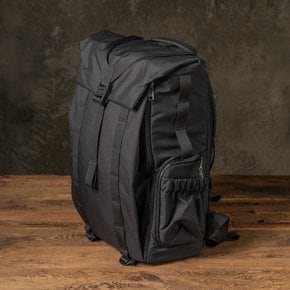 우탄크래프트 카메라 백 Pilot Travel Backpack 18L Black