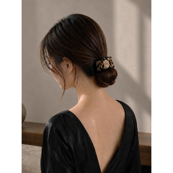 아뜰리에 드레이프 헤어커프 (Atelier Drape Hair Cuff)