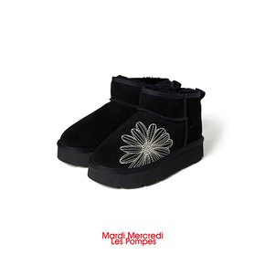 CLASSIQUE MINI UGG BOOTS_BLACK