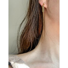 Holiday line earring