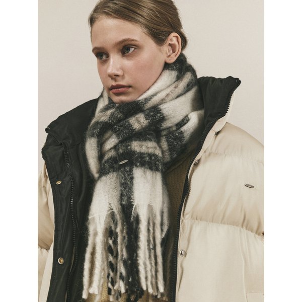 SOFT BRUSHED CHECK FRINGE MUFFLER_BLACK