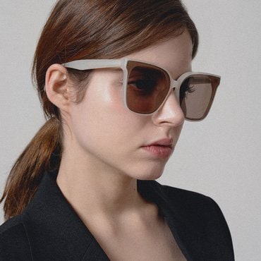 리끌로우 PITY SUNGLASS IVORY