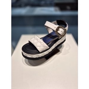 슈콤마보니 [파주점] Polygon quilting sandal DG2AM23007WHT/DW2AM24004WHT