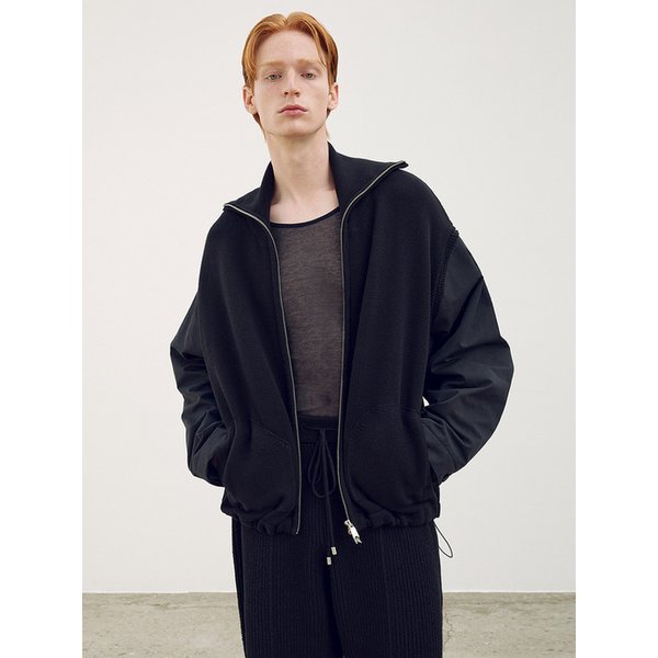 Woven sleeve wide collar blouson_Black