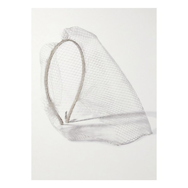 지지 버리스 클레멘스 피시네트 베일 화이트 1647597344763598