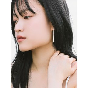 SILVER925 슬림 테니스 큐빅 귀걸이