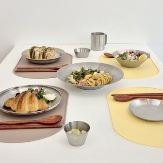 키친유 실리콘 라운드 테이블 매트 식탁매트 보호 방수 패드 깔개 타원형 미끄럼 방지 플레이팅