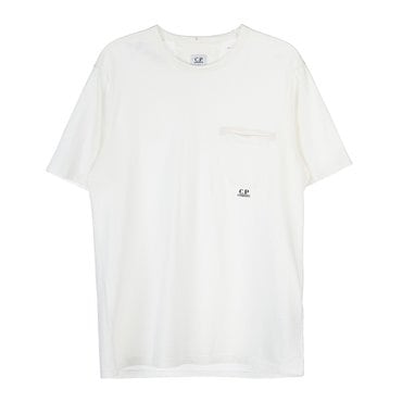 CP컴퍼니 스몰 로고 포켓 티셔츠 14CMTS182A 005431G 103