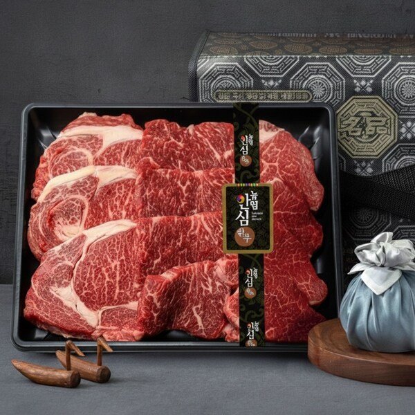 [진솔]농협안심한우 1등급 구이세트 3호 1kg(등심500g+채끝300g+안심200g)