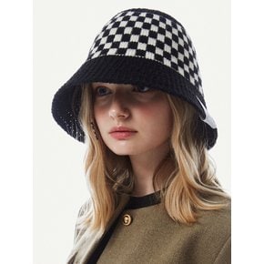 CHESSBOARD BLACK BUCKET HAT