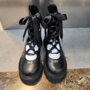 금속 장식 레이스업 미들 워커 AS ER1AS660