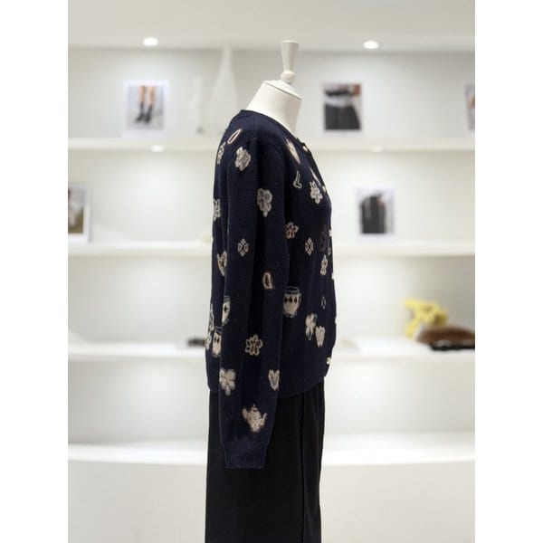 [여주점] 여성 플라워 자카드 버튼업 가디건 (D244KSL058)